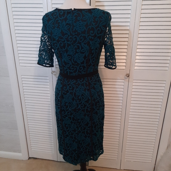 Adrianna papell lace dress sz 4 *N - Picture 7 of 8